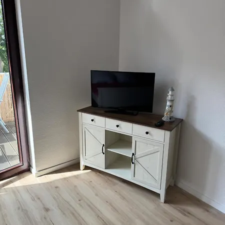 Mit Balkon 11 شقة *