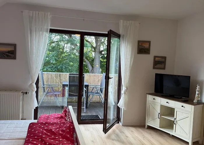 Mit Balkon 11